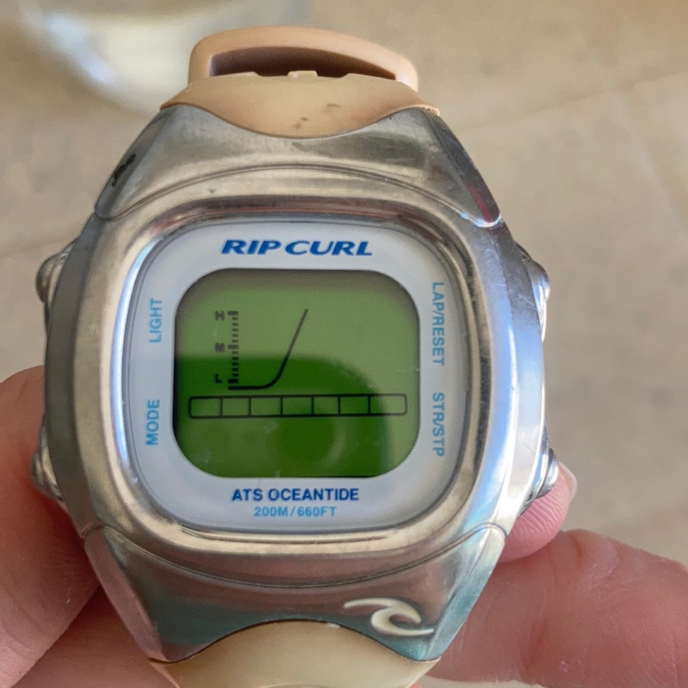 Rip Curl ocean tide watch